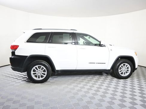 Used 2018 Jeep Grand Cherokee Laredo image 7