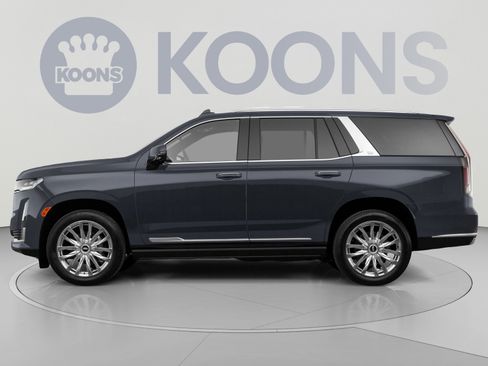 Used 2022 Cadillac Escalade Premium Luxury AWD/4WD image 2