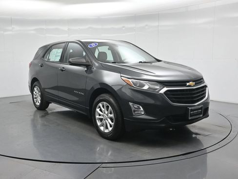 Used 2019 Chevrolet Equinox LS AWD/4WD image 55
