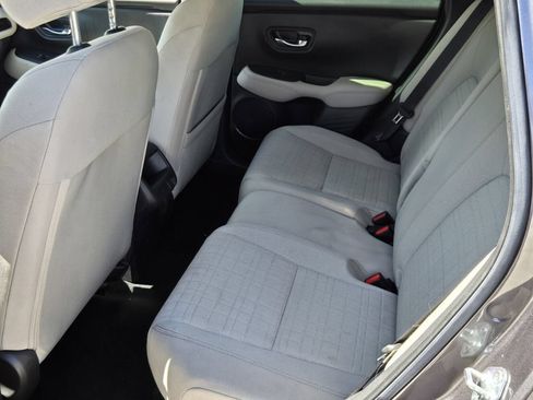 Certified 2024 Honda HR-V LX image 11