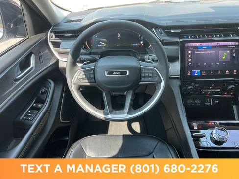 Used 2022 Jeep Grand Cherokee Limited 4xe AWD/4WD image 13