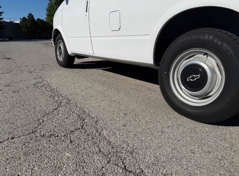 Used 1999 Chevrolet Astro Passenger RWD image 11