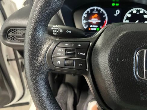 Used 2025 Honda HR-V LX image 24