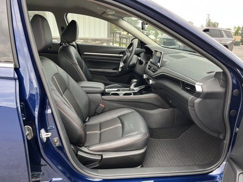 Used 2024 Nissan Altima 2.5 SR image 28