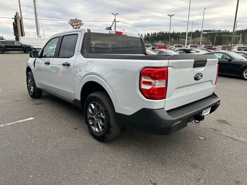 New 2026 Ford Maverick XLT w/ XLT Luxury Package image 4
