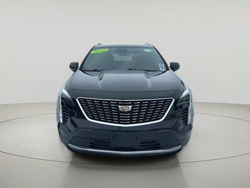 Used 2020 Cadillac XT4 Premium Luxury image 2
