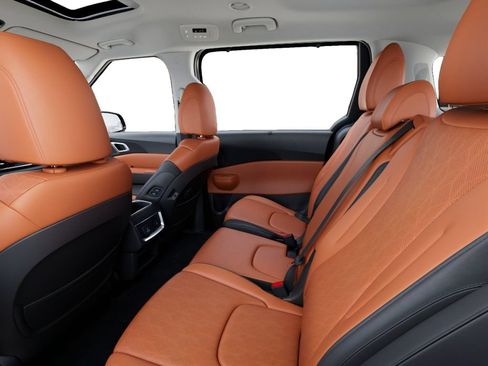 New 2026 Kia Carnival SX FWD image 18