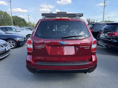Used 2016 Subaru Forester 2.5i Premium AWD/4WD image 5