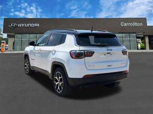 Used 2025 Jeep Compass Limited AWD/4WD image 7