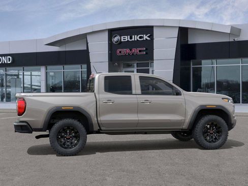 New 2026 GMC Canyon Elevation w/ Convenience Package image 6