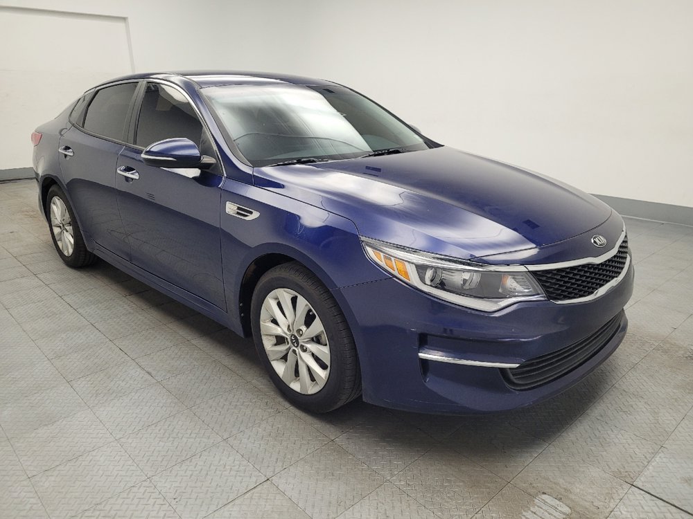 Used 2018 Kia Optima LX w/ 17" Alloy Wheels Package FWD image 13
