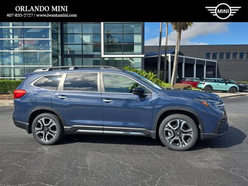 Used 2024 Subaru Ascent Touring image 1