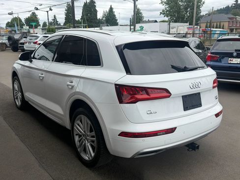 Used 2018 Audi Q5 2.0T Premium Plus w/ Premium Plus Package AWD/4WD image 7