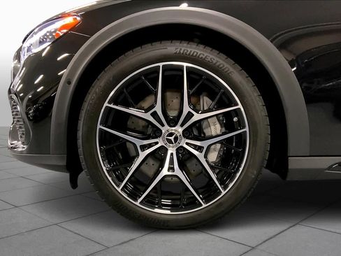 Used 2025 Mercedes-Benz E 450 4MATIC All-Terrain Wagon image 11