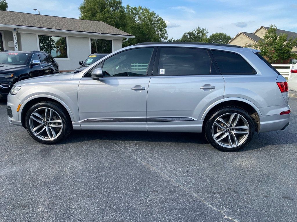 Used 2018 Audi Q7 3.0T Prestige AWD/4WD image 3