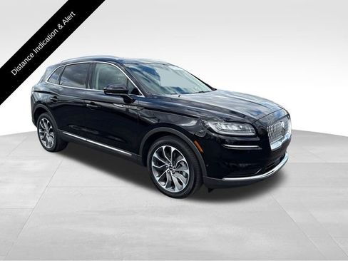 Certified 2023 Lincoln Nautilus Reserve w/ Equipment Group 201A image 12