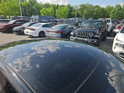 Used 2021 Tesla Model 3 Performance image 8