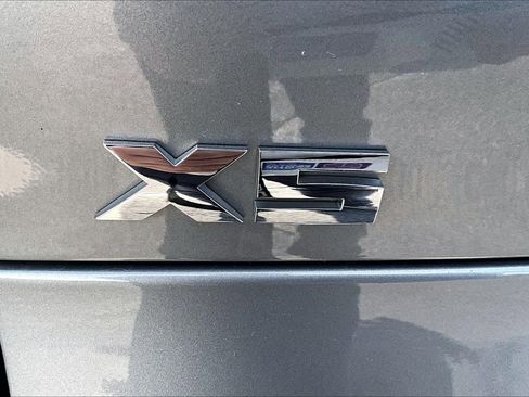 Used 2024 BMW X5 M60i image 31