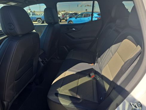 New 2026 Chevrolet Equinox LT image 19