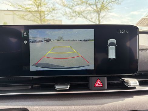 New 2026 Kia Carnival EX FWD image 13
