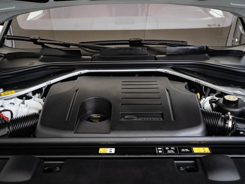 Used 2023 Land Rover Range Rover Sport SE Dynamic image 36