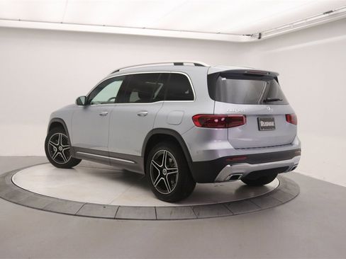 New 2026 Mercedes-Benz GLB 250 image 2