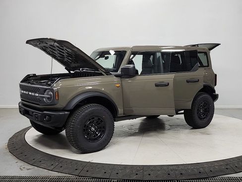 New 2026 Ford Bronco Badlands AWD/4WD image 11