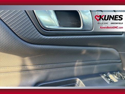 Used 2025 Ford Mustang GT Premium image 17