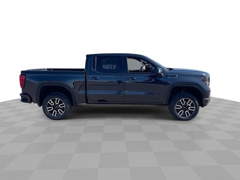 Used 2022 GMC Sierra 1500 AT4 w/ AT4 Premium Package image 9