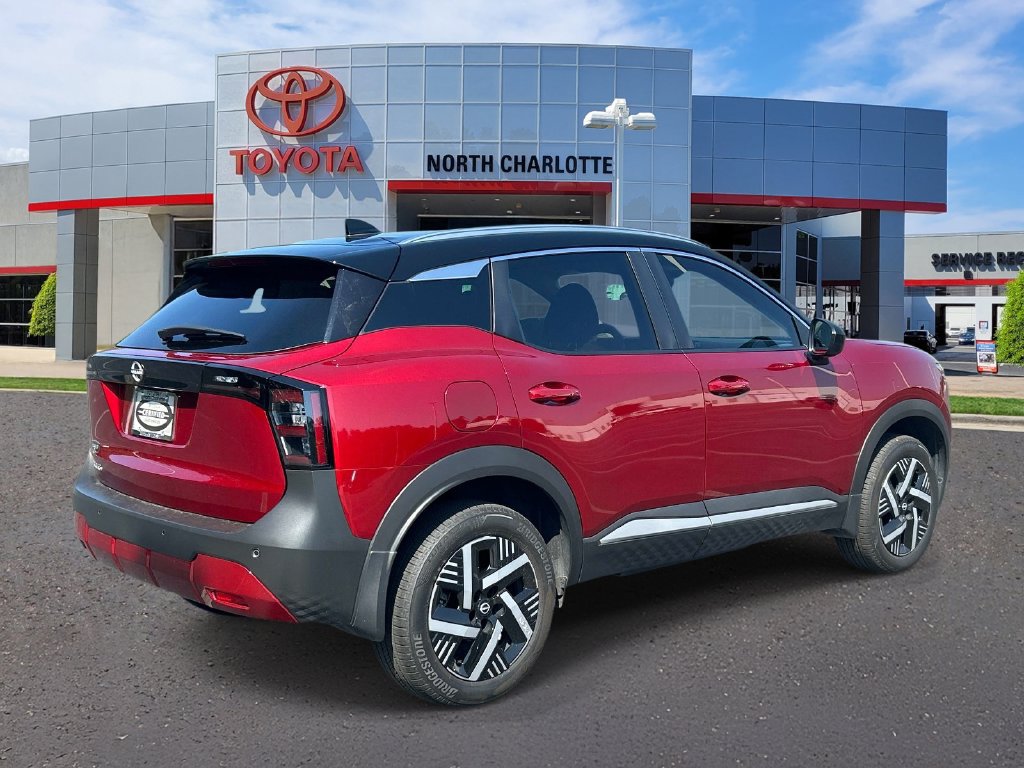 Used 2026 Nissan Kicks SV FWD image 8