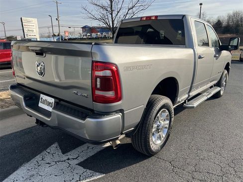 Used 2024 RAM 2500 Big Horn w/ Safety Group image 17
