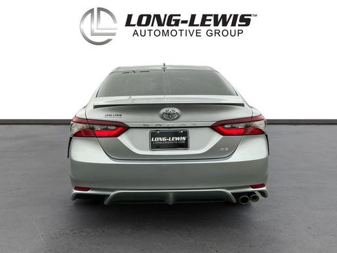 Used 2024 Toyota Camry SE image 5