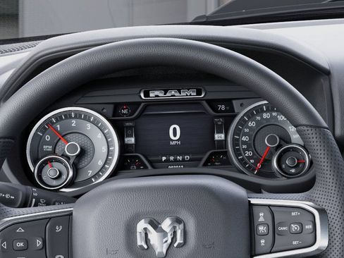 New 2026 RAM 1500 Express AWD/4WD image 17