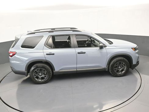 Used 2023 Honda Pilot TrailSport image 61