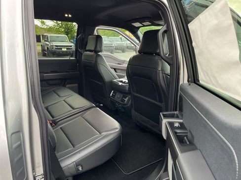 New 2025 Ford F150 Lariat w/ Equipment Group 501A Mid image 33