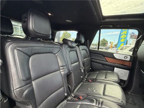Used 2019 Lincoln Navigator Reserve w/ Cargo Package AWD/4WD image 31