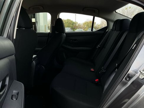 Used 2025 Nissan Sentra S image 11