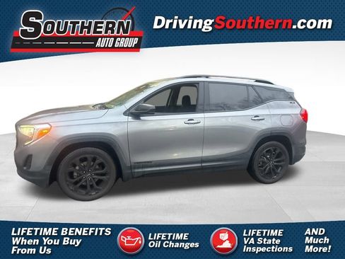 Used 2020 GMC Terrain SLE w/ Elevation Edition image 1