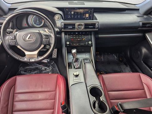 Used 2017 Lexus IS 200t image 19