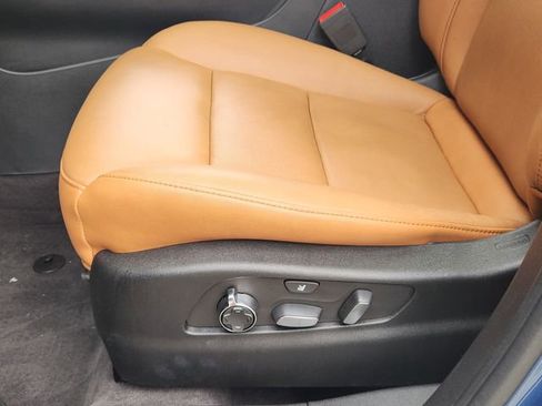 Used 2024 Cadillac XT4 Sport image 19