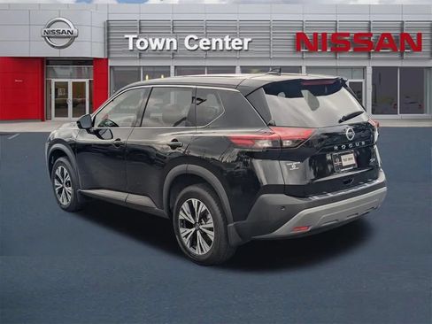 Certified 2021 Nissan Rogue SV FWD image 5
