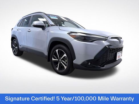 Used 2024 Toyota Corolla Cross AWD Hybrid w/ Convenience Package image 1