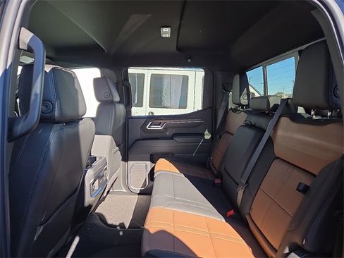 New 2026 Chevrolet Silverado 1500 High Country w/ Technology Package image 7