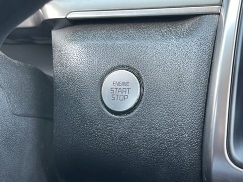 Used 2021 Kia Sorento EX FWD image 31
