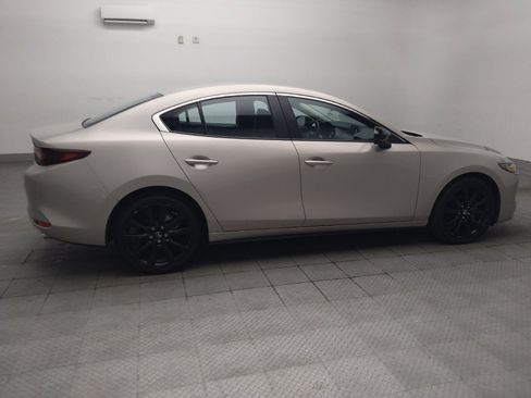 Used 2025 MAZDA MAZDA3 s FWD image 10