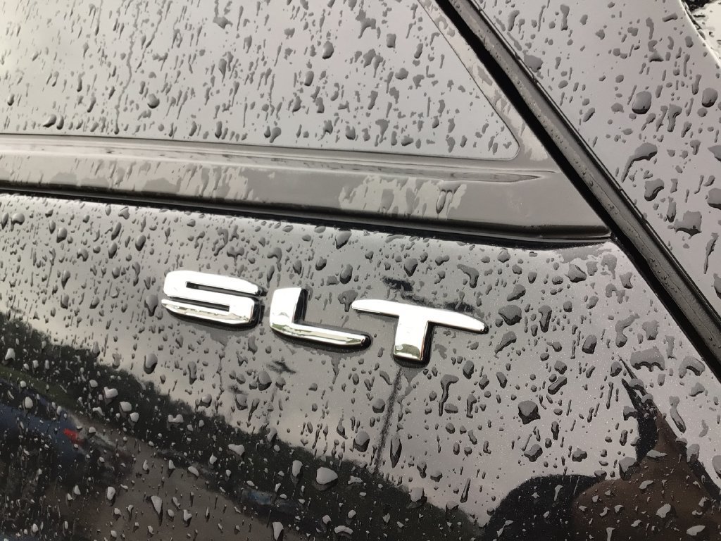 Used 2024 GMC Terrain SLT AWD/4WD image 38