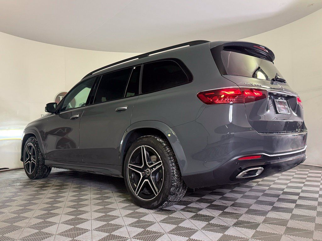 Used 2026 Mercedes-Benz GLS 450 4MATIC image 6