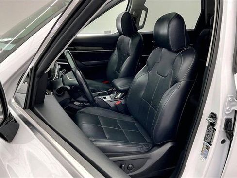 Used 2022 Kia Telluride SX image 18