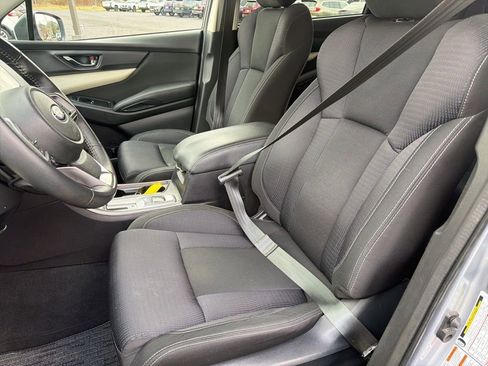 Used 2019 Subaru Ascent Premium image 14