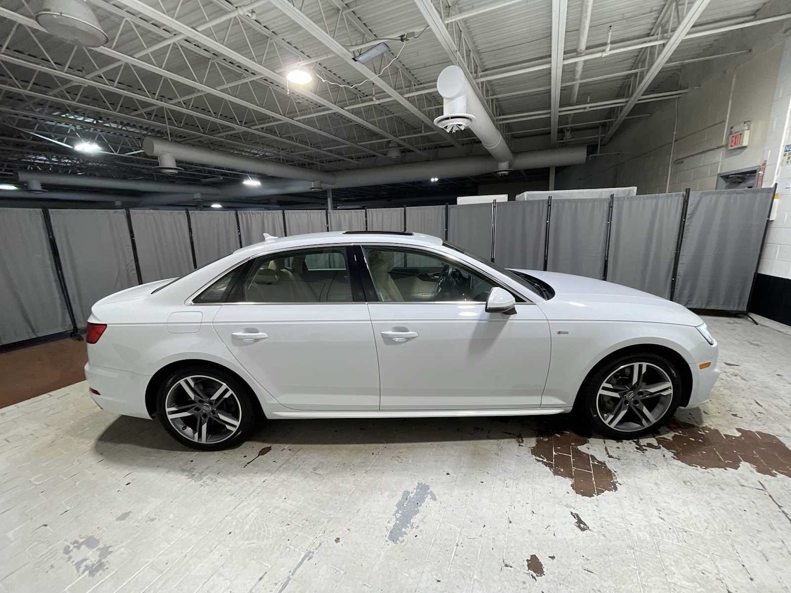 Used 2017 Audi A4 2.0T Premium Plus w/ Premium Plus Package AWD/4WD image 27